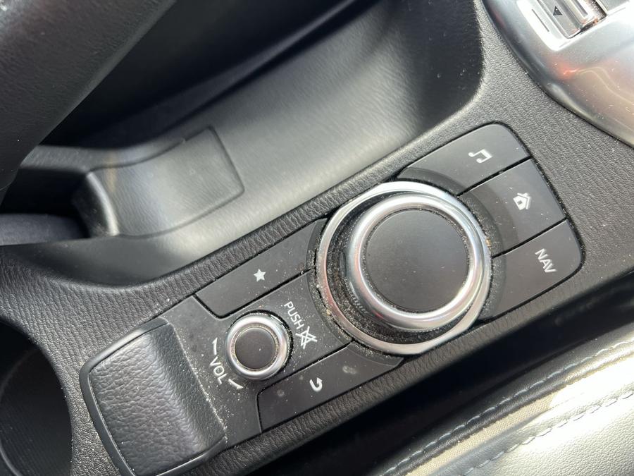 Mazda Mazda2 Photo b0f78406-f95f-4359-a78f-af912c8b965e.jpg