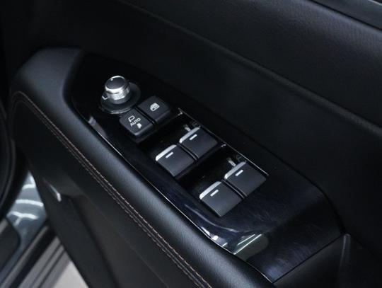 Mazda CX-5 Photo b0fbf433-f1be-47b3-9389-a25bca29114e.jpg