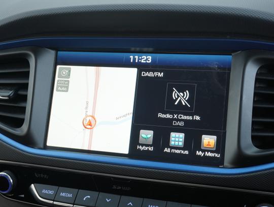 Hyundai IONIQ Photo b10f52f2-694e-4897-8588-ab60e9d92c8a.jpg
