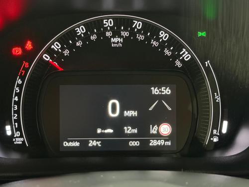 Toyota Aygo X Photo b13953e4-69a0-448c-ab0a-1040ad15be31.jpeg