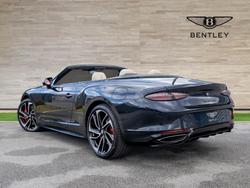 BENTLEY Continental GTC Photo 3
