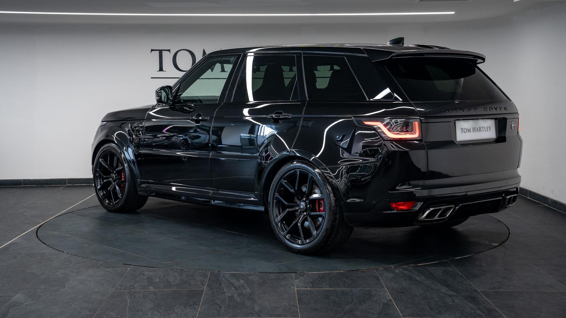 Land Rover Range Rover Sport Photo b146c0ae-0d0f-4036-8ca3-71f68450327e.jpg