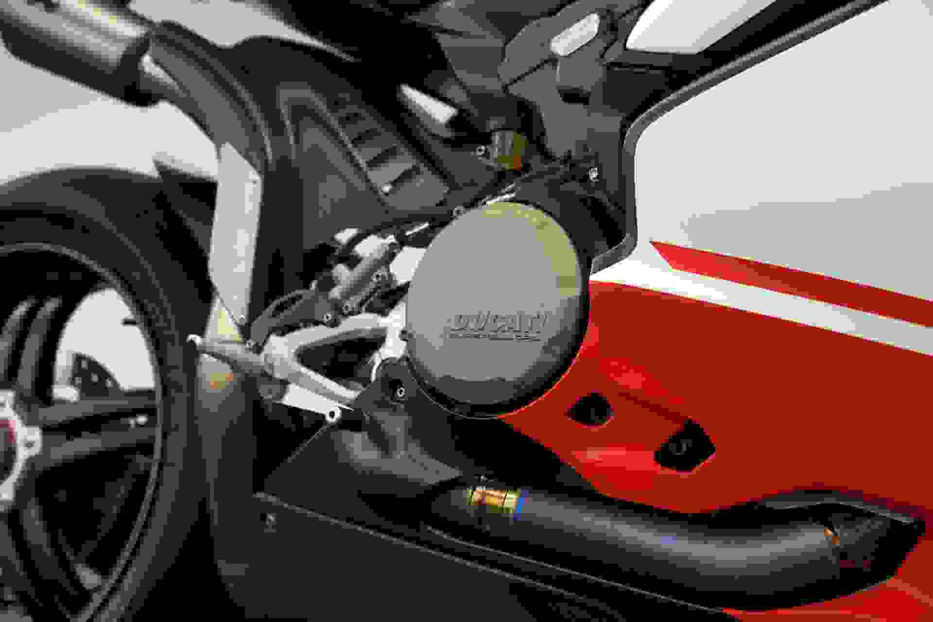 Ducati Superleggera Photo b153f684-8bda-4153-a919-9342824cdbfb.jpg