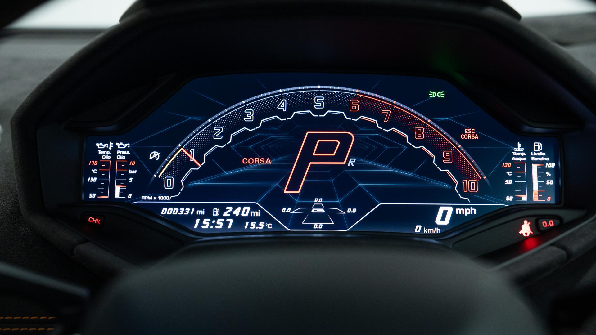 LAMBORGHINI Huracan Photo b155cb48-3cd7-411d-8bd1-bfb86ab6608b.jpg