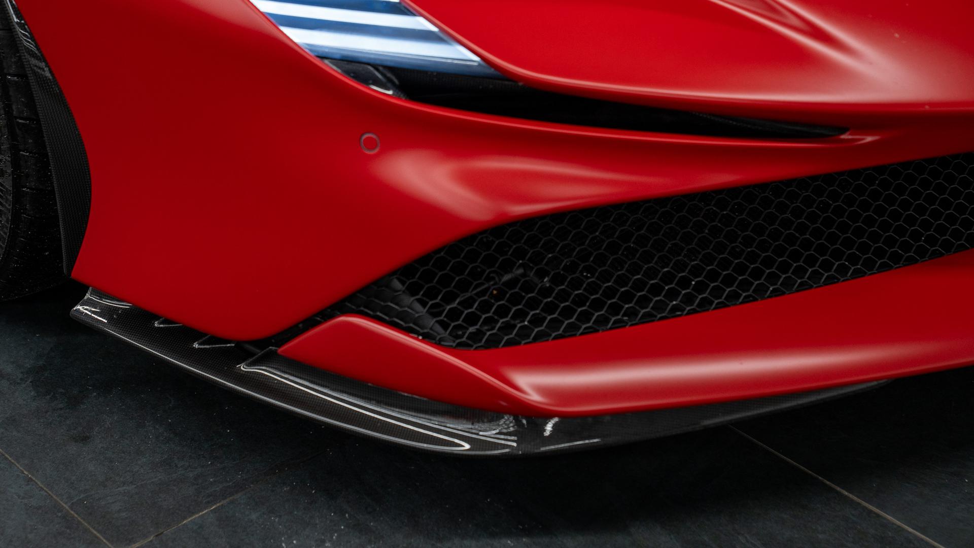 Ferrari SF90 Spider Photo b187382b-1c81-495d-970f-8dec94e732de.jpg