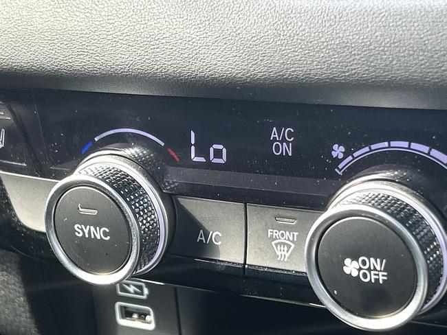 Honda HR-V Photo b18809c8-f92a-4774-ad7d-f4d45cc18558.jpg