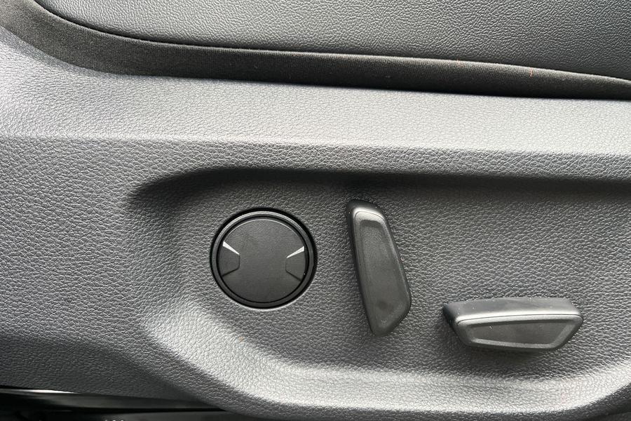 Ford RANGER Photo b19ef074-dc86-4456-88b9-e12adc8296b6.jpg