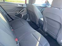Ford Focus Photo 10