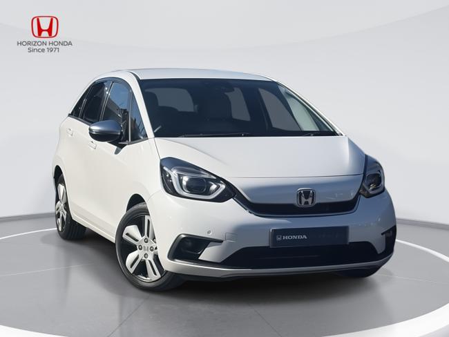 Honda Jazz Photo b1daa24a-16ee-4ef9-9437-13ebb1a53d4f.jpg