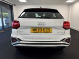 Audi Q2 Photo 8
