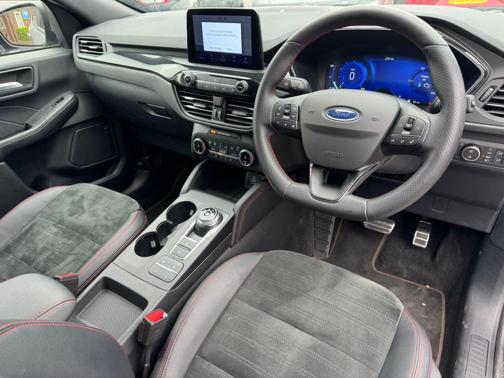 Ford Kuga Photo b1e3ea17-4930-4662-a203-fb58e36a0d7e.JPEG
