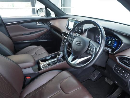 Hyundai Santa Fe Photo b1e4c8ca-be9d-4dac-9354-8d1223bbd269.jpg