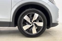 VOLKSWAGEN  Tiguan Photo 5