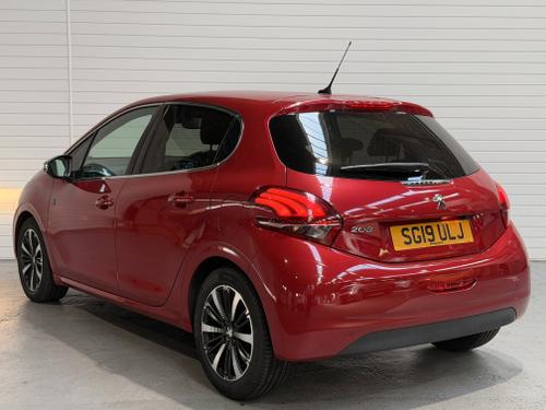 Peugeot 208 Photo b1ee0955-0209-496f-a876-f7ba288889de.jpeg