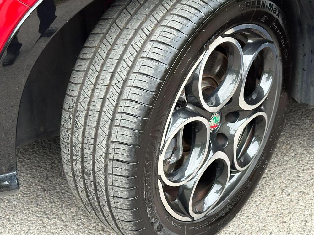 Used Alfa Romeo Tonale FJ73JMV 19