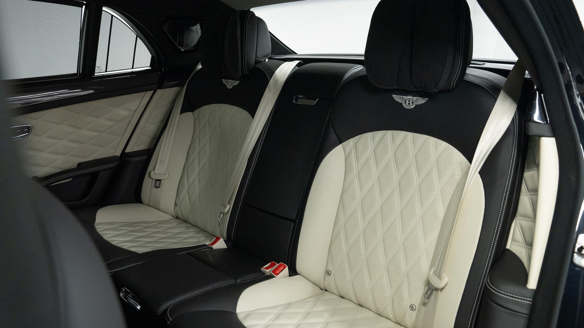 Bentley Mulsanne Photo b20e8ca4-3231-41e8-a398-2914c887529f.jpg