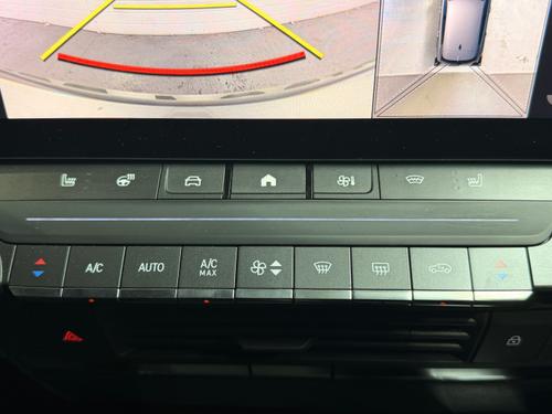 Vauxhall Astra Electric Photo b21f331b-263a-4f38-910d-d6adb49d97c4.jpeg
