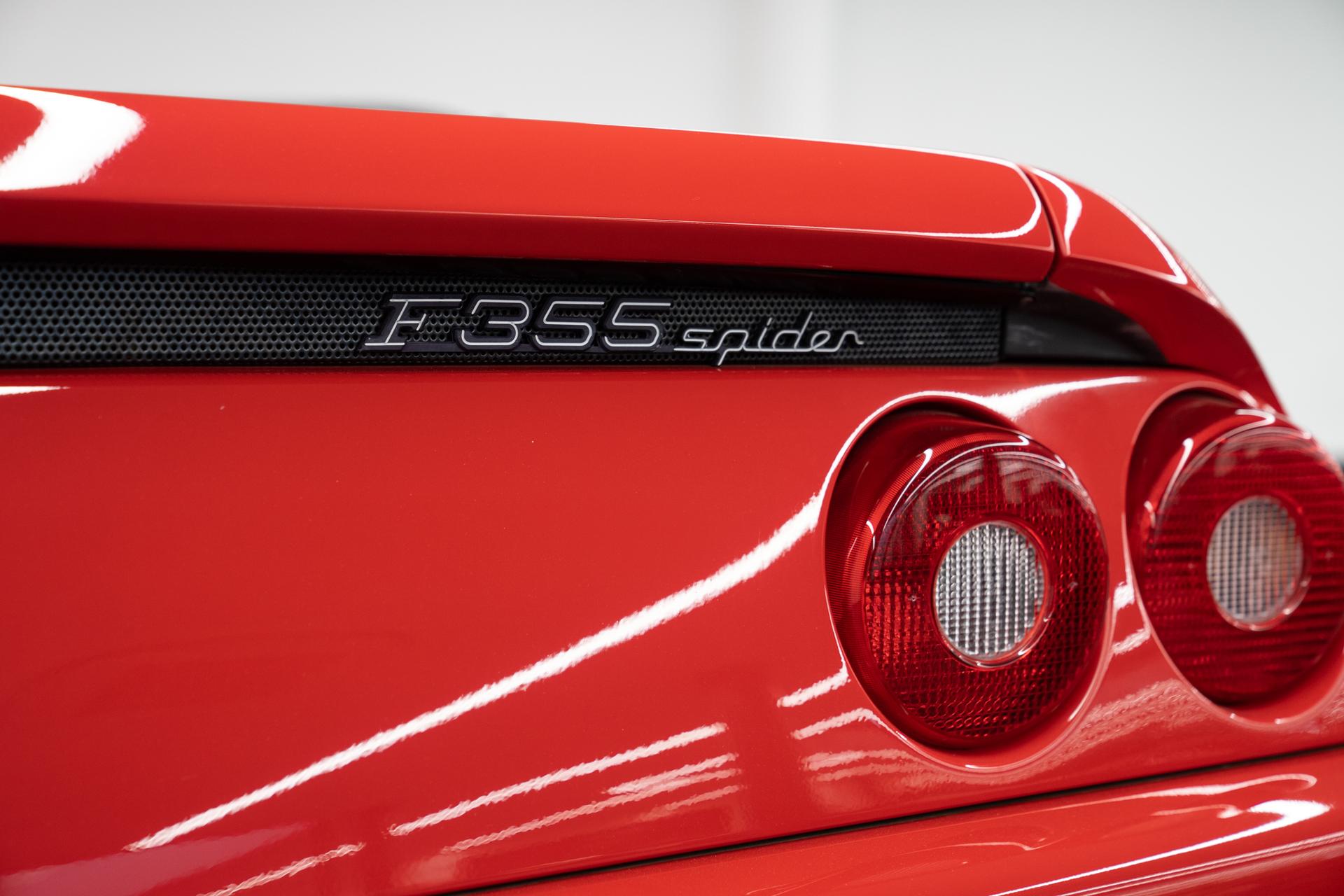 Ferrari 355 Photo b22331b8-f3d3-4991-aa95-3c6001dead65.jpg