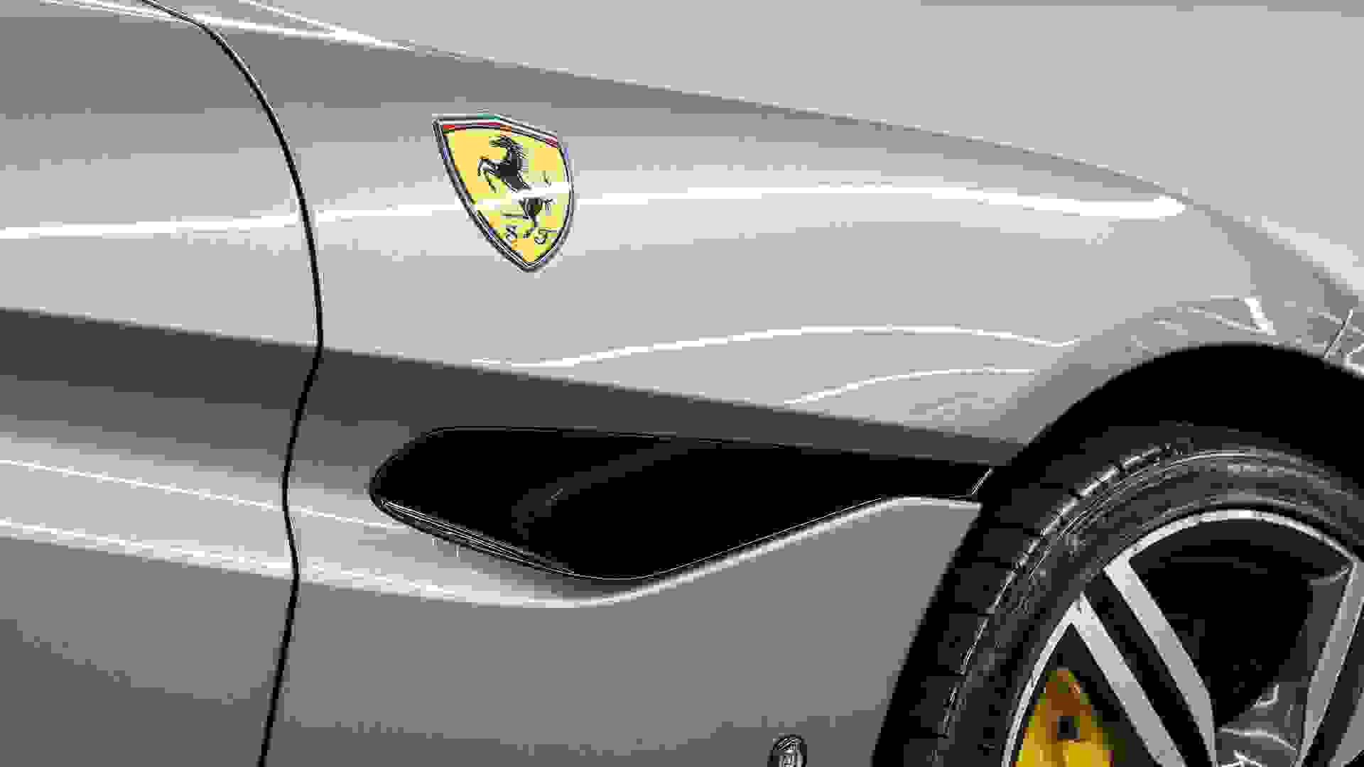 Ferrari Portifino Photo b23cd014-762f-40c9-8e7d-012422f65a37.jpg