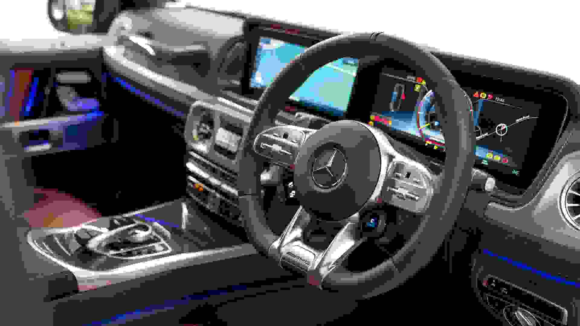 Mercedes-Benz G63 AMG Photo b2431d40-e9b6-4479-a6c4-8d6d0caee3d3.jpg