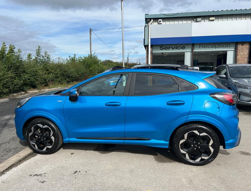 Ford Puma Photo b25d2cd3-fac7-4386-ab45-b9eb46ae43a3.jpg