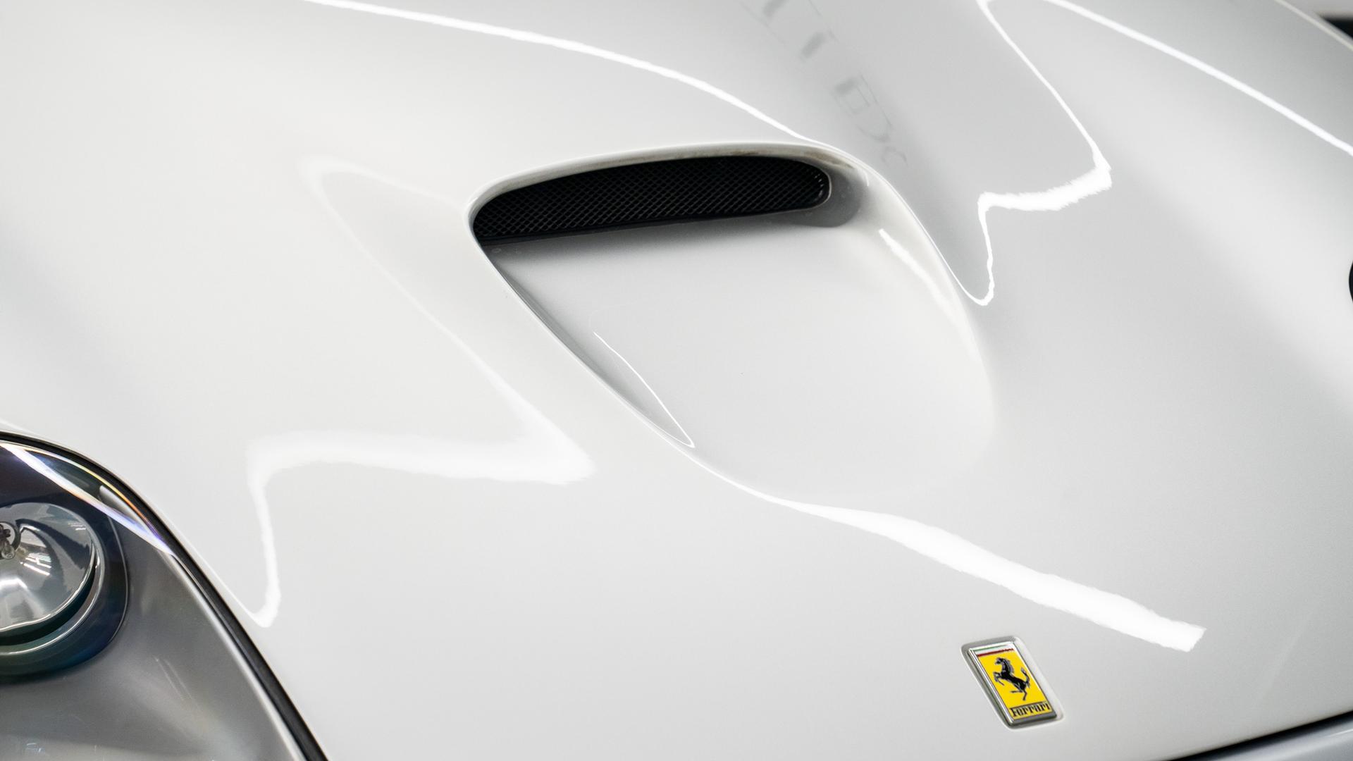 Ferrari 550 Maranello Photo b261da90-e163-4b77-bd81-c72ae04389e7.jpg
