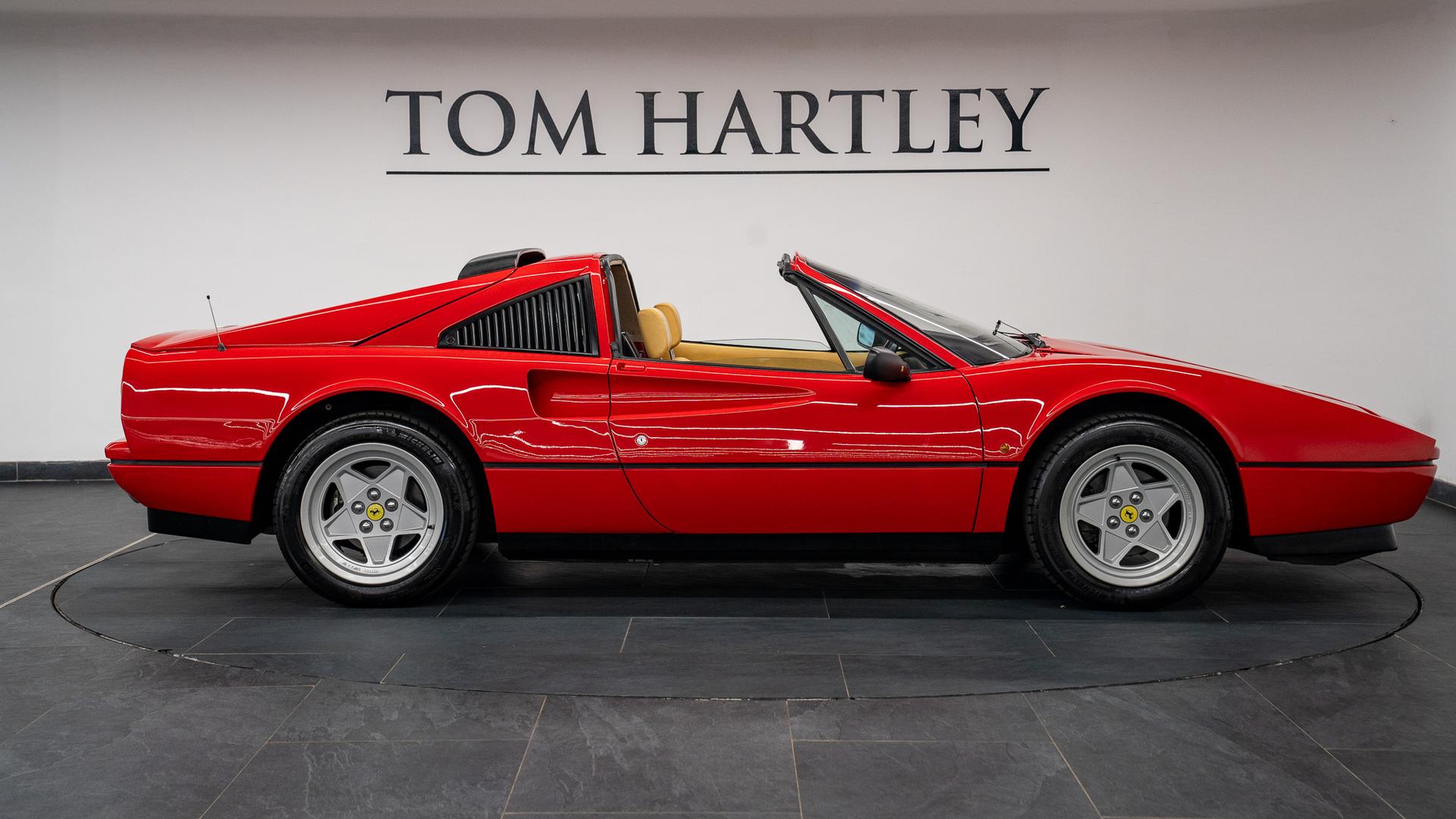 Ferrari 328 Photo b262e0ac-c1c3-43e6-81e3-156e665bf518.jpg