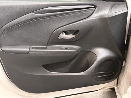 Vauxhall Corsa Photo b271cad0-c094-43a4-9edb-77d5769ae241.jpeg