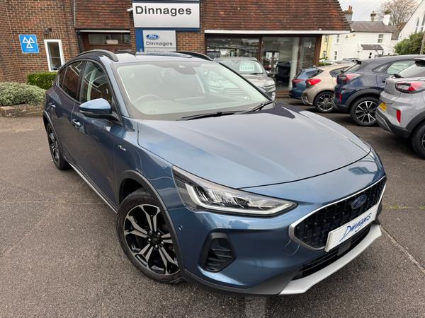 Used 2022 Ford Focus 1.0T EcoBoost MHEV Active Vignale Hatchback 5dr Petrol Hybrid DCT Euro 6 (s/s) (155 ps) Blue at Dinnages