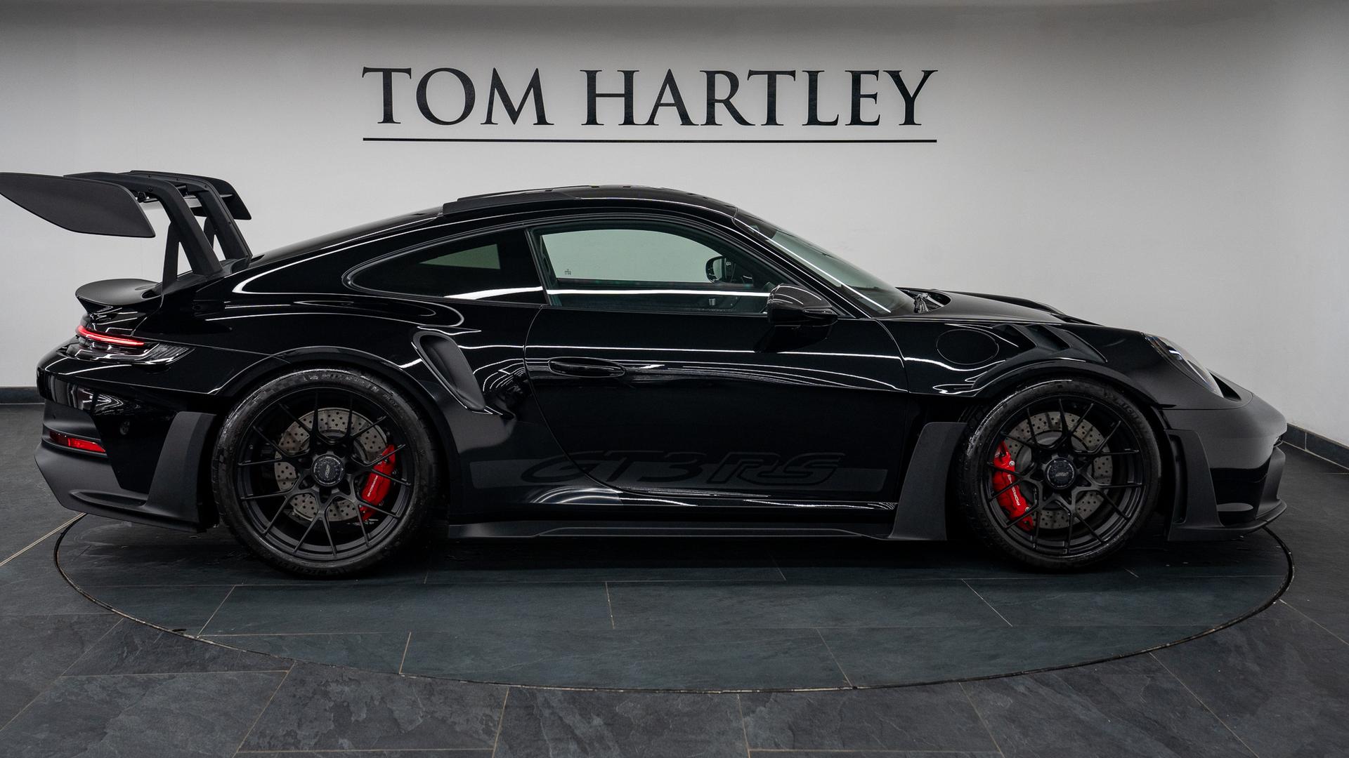 Porsche 911 Photo b287789e-020f-4d84-afc1-5fea7676aeef.jpg