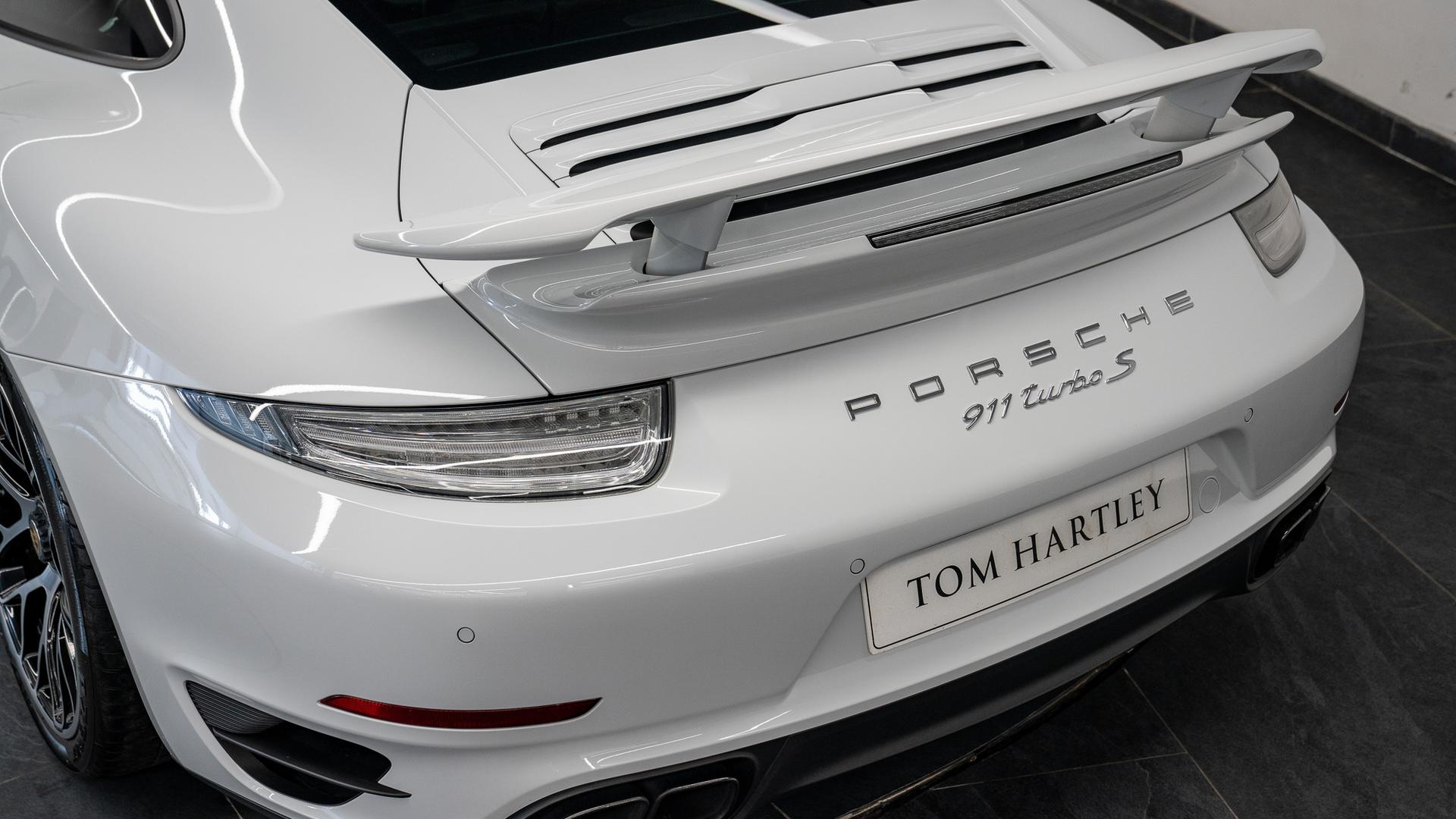 Porsche 911 Photo b294130a-5b67-4f0d-a034-48adff7dc31e.jpg