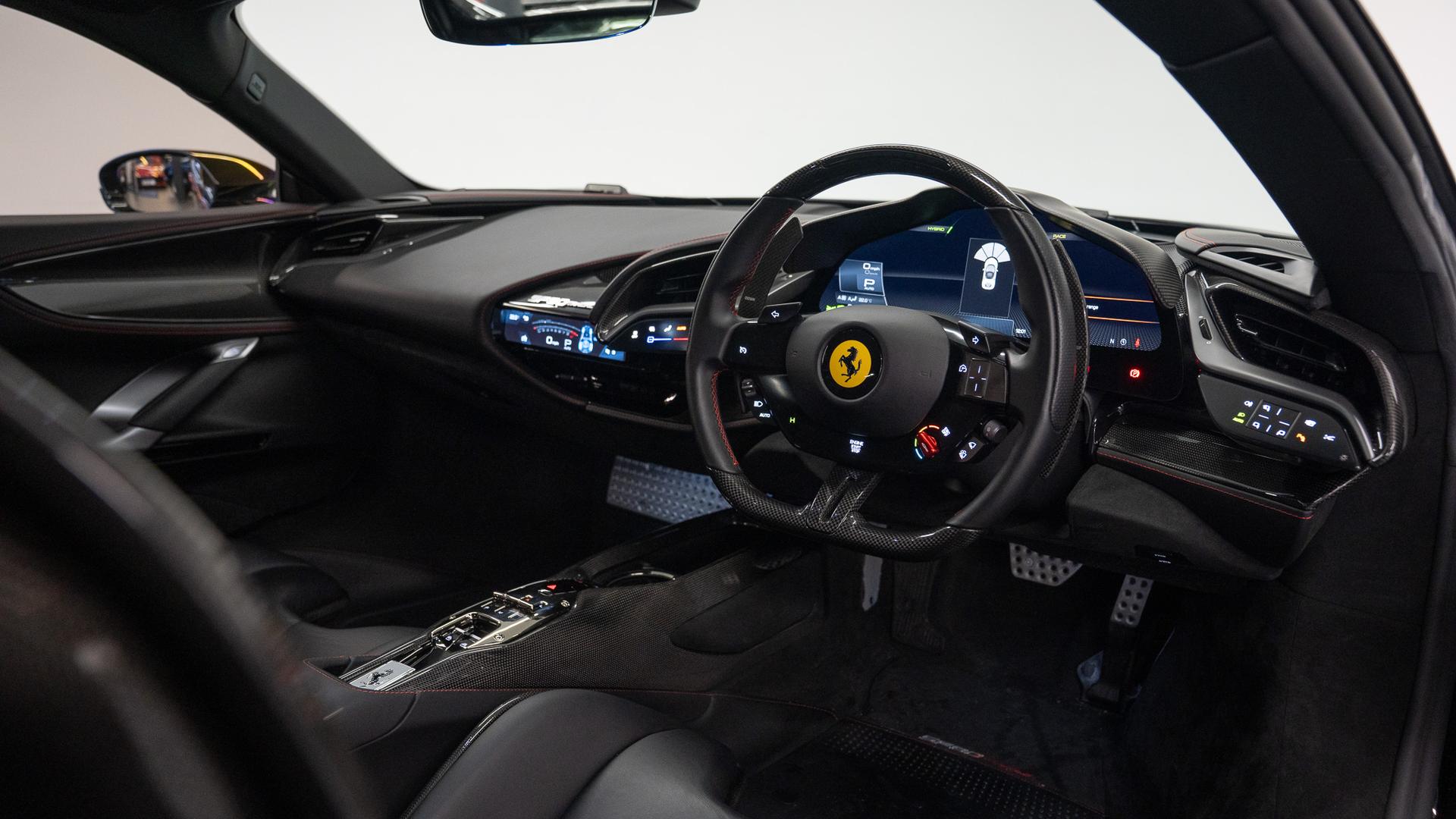 Ferrari SF90 Photo b2a20a4b-2724-4502-9fc4-1ec2d0acaa6b.jpg
