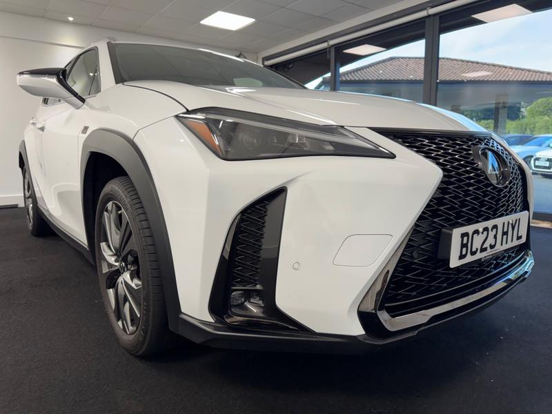 Lexus UX Photo b2a4f85d-894d-40c3-a74c-c812b2ae4d1f.jpg