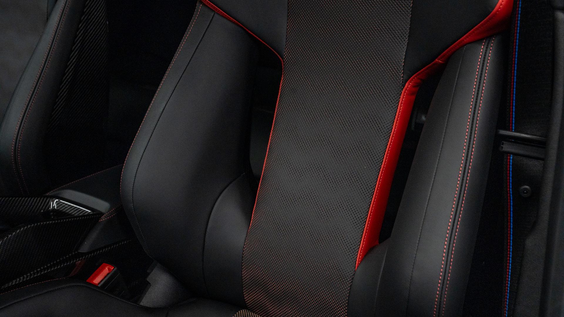 BMW M3 Photo b2ab0b6a-b40f-49cf-ace1-dc495eab4eca.jpg