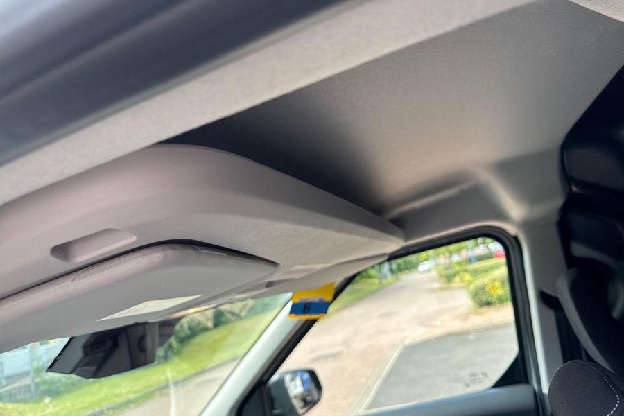 Ford TRANSIT COURIER Photo b2b6015f-0420-4a5a-b422-e29d0c007261.jpg