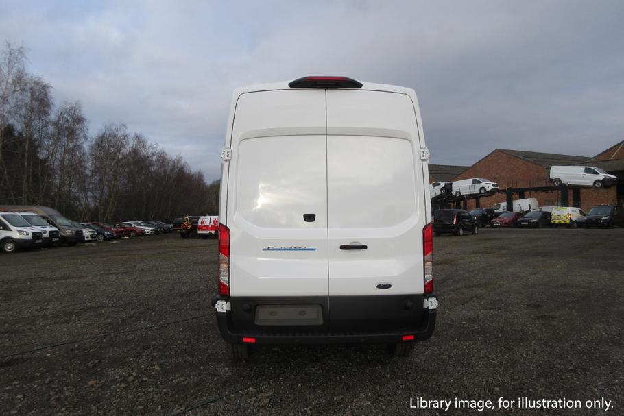 Used Ford E-TRANSIT 8