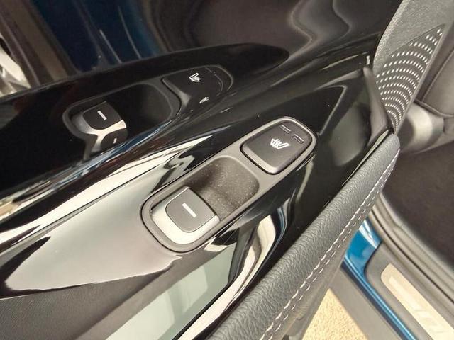 Kia Niro Photo b2c44b42-f5cc-4f44-bc34-6026900e400e.jpg