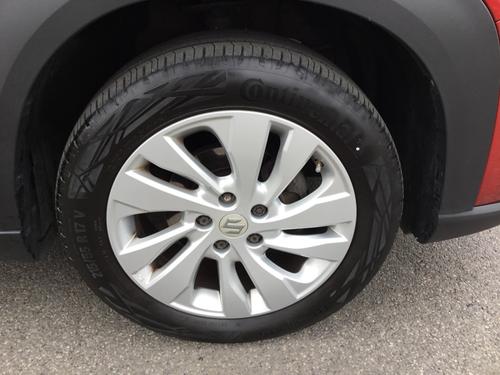Suzuki S-Cross Photo b2cd8a9a-c1a9-4c06-8b14-71357906449e.jpg