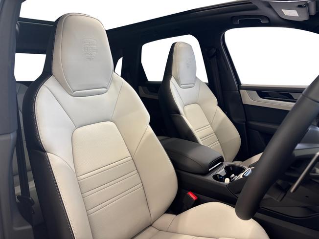 PORSCHE Cayenne Photo 14