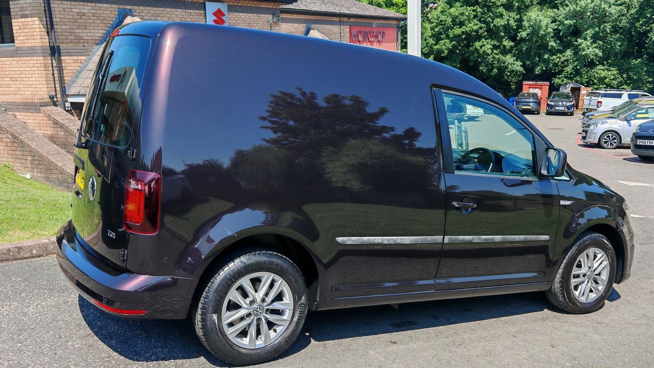 Used Volkswagen Caddy AE67XSM 2