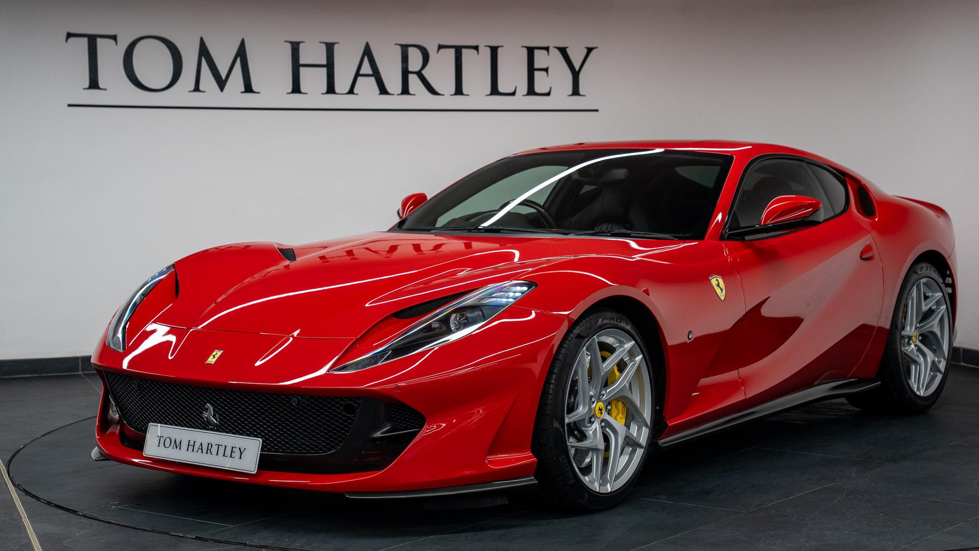 Ferrari 812 Photo b2d91089-fd40-4c3c-9ddd-2e0b739e2c13.jpg