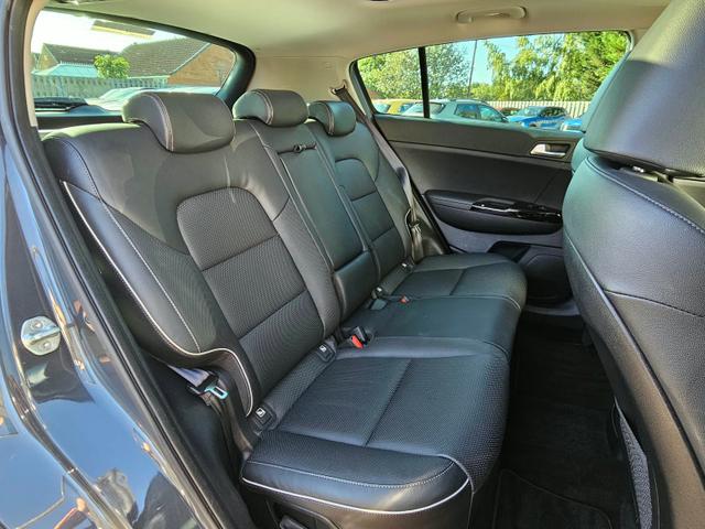Kia Sportage Photo b2dbba47-7268-4902-8d31-77b9985a4e92.jpg
