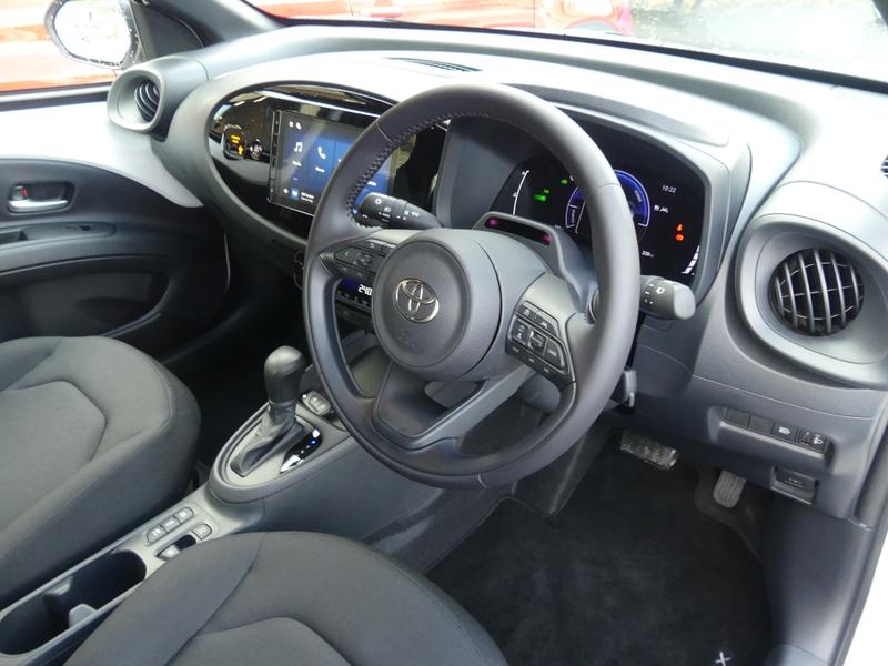 Toyota Aygo X Photo b2e24667-1ea3-4107-a185-91b801fcef8b.jpg