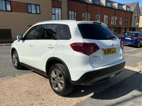 Suzuki Vitara Photo 11