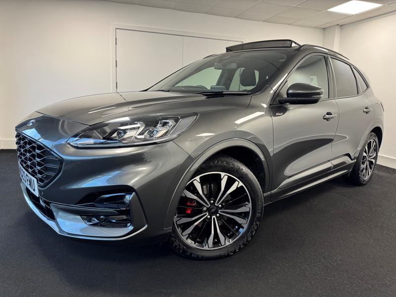Ford Kuga Photo b2fdeb9a-4a7b-408f-9db0-8b3555dc21cf.jpg