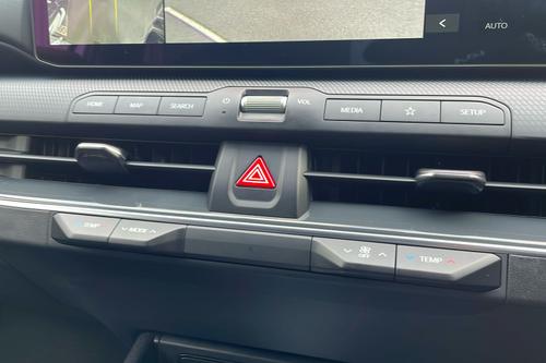 Kia K4 Photo b2see-102dbb0f7117adc2dd89dd9c16cd7fa2fa05af05.jpg