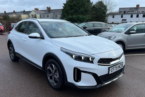 Kia XCEED Photo b2see-23f32768a2e13ac6dc62d4f40e3dc2d60b45034b.jpg