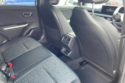 Kia K4 Photo b2see-26459c9107c18f2867377bd30aae3b46ebbb132a.jpg