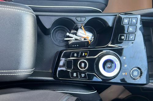 Kia SPORTAGE Photo b2see-322f13fd832731f1677606b4758ef43caddcebba.jpg