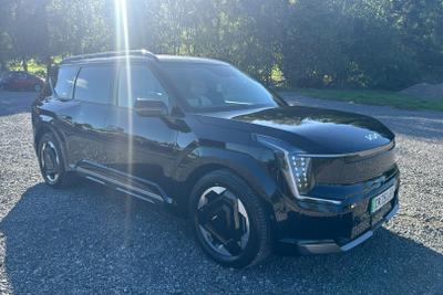 Used 2025 Kia EV9 99.8kWh GT-Line SUV 5dr Electric Auto AWD (378 bhp) MIDNIGHT BLACK at Gravells
